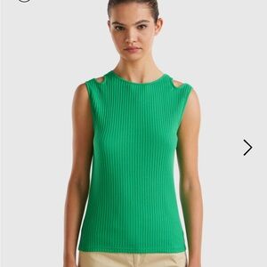 United Colors of Benetton Cut Out Tank Top